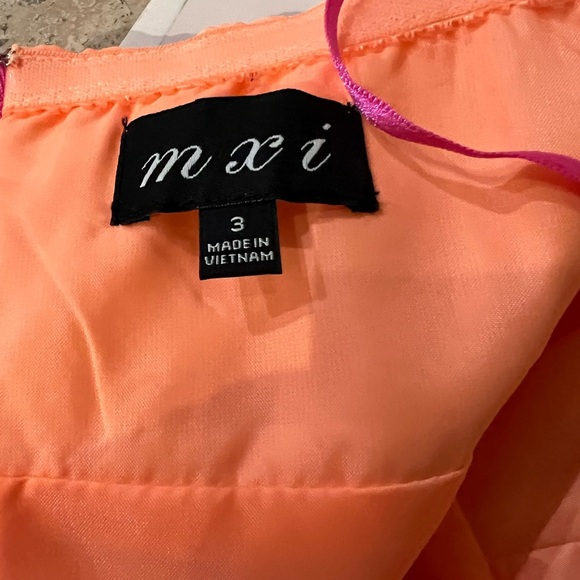 MXI Juniors Sleeveless Party Dress Fuchsia and Orange with Sparkles Size 3 - Picture 6 of 6